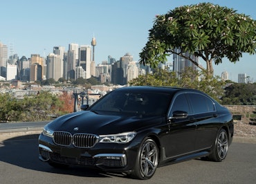 Hughes Chauffeured Cars - Limousines - Coaches